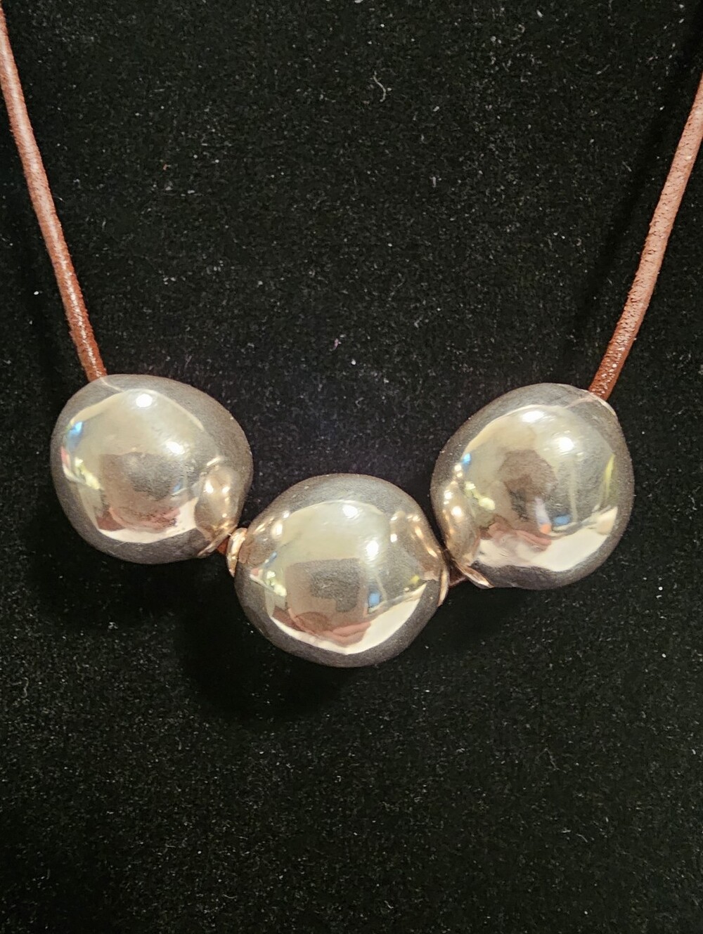 SILPADA "TRIPLE THREAT" N2053 Sterling Silver Ball Necklace - Picture 2 of 4